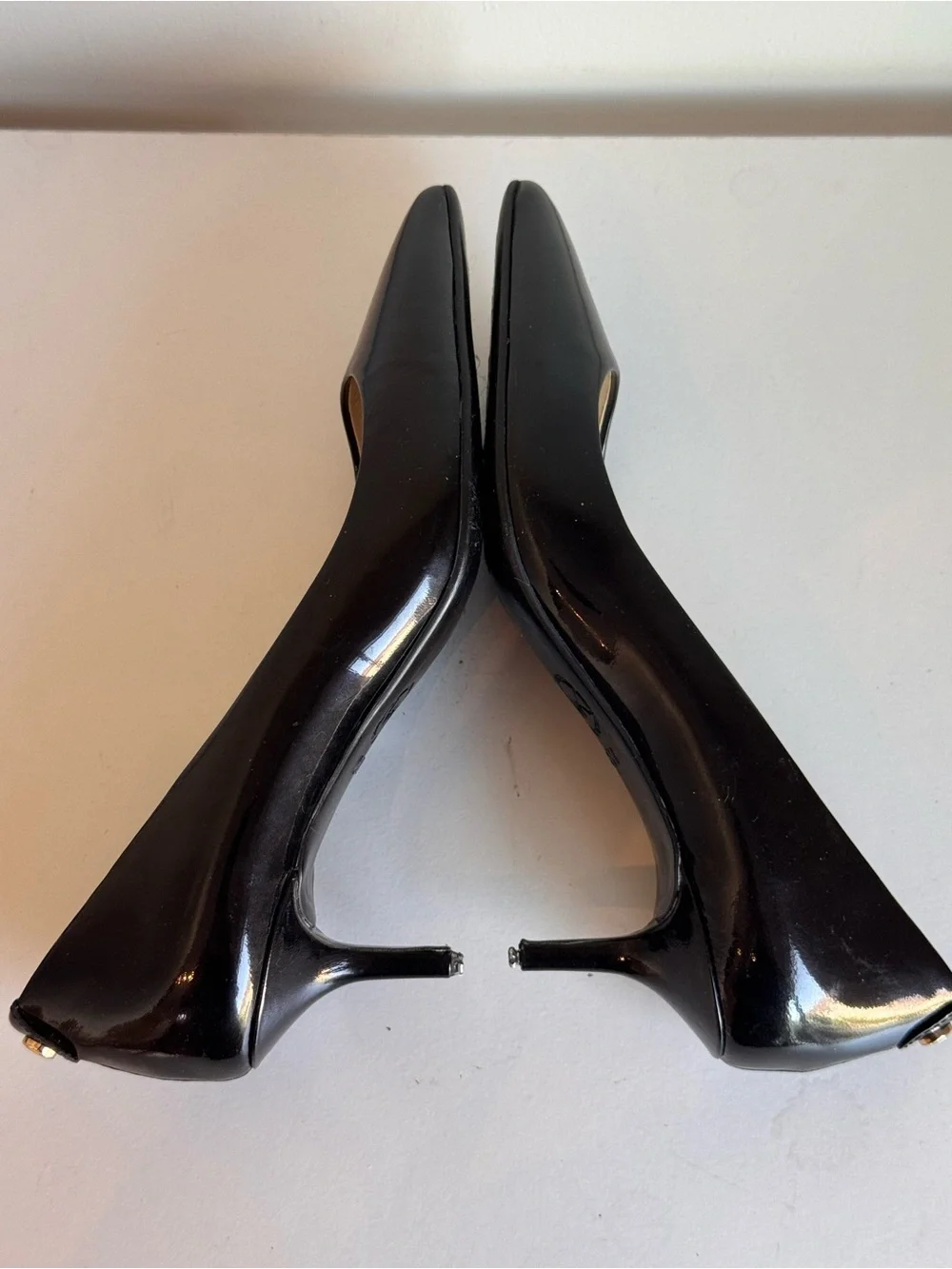 Michael Kors Flex Kitten Pumps Sz 6 Pointed Toe Kitten Heel Black Patent Leather